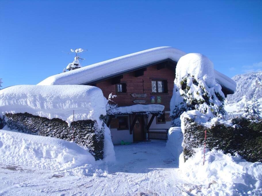 Chalet La Licorne 1 - Pied Des Pistes นอเทรอ-ดาม-เด-เบลล์คอมบ์ ภายนอก รูปภาพ